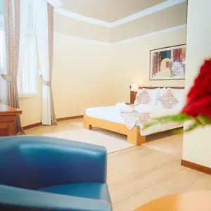 https://bristol-by-ohm-group.primorje-gorskikotar.com