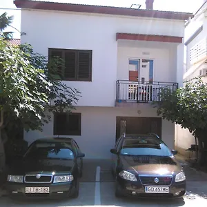  Apartament Dana